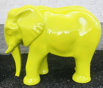 Olifant Ollie polyester beeld 