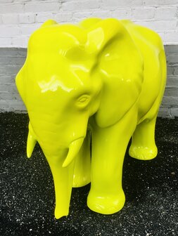 Olifant Ollie polyester beeld 