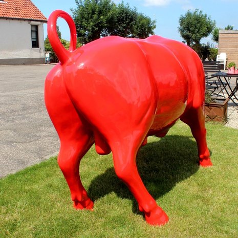 stier fiberglas polyester beeld 